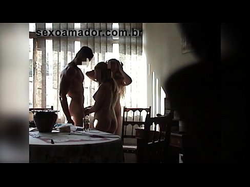 ❤️ Seksvriende nooi 'n reuse man en 'n drietal saam met hom ❤ Pornovideo op af.porngipfy.ru